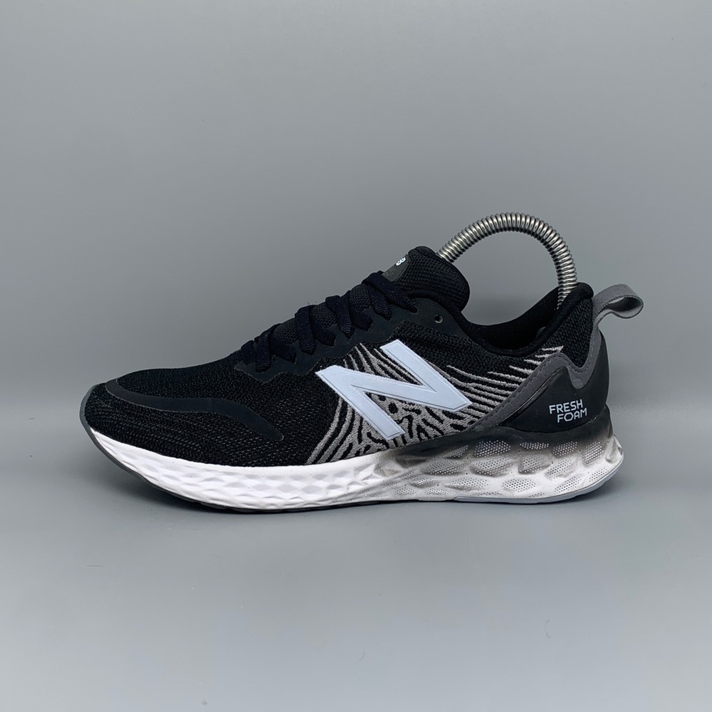 New Balance Fresh Foam Tempo Black‎ White Running Shoes WTMPOBK Women’s Sz 7 NWT - Picture 6 of 10